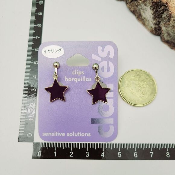 Brand New Claire's Gold Tone Purple Star Clip On Earrings - Picture 6 of 6